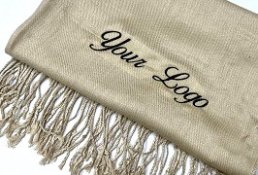 Wholesale Wholesale2022 new Lady Fashion Winter Tassel Cashmere Pashmina  Shawl Scarf From m.