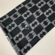 W1005-4 Geometric Fashion Scarf: Black/Grey