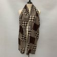 W1006-2 Geometric Fashion Scarf: Cream/Coffee