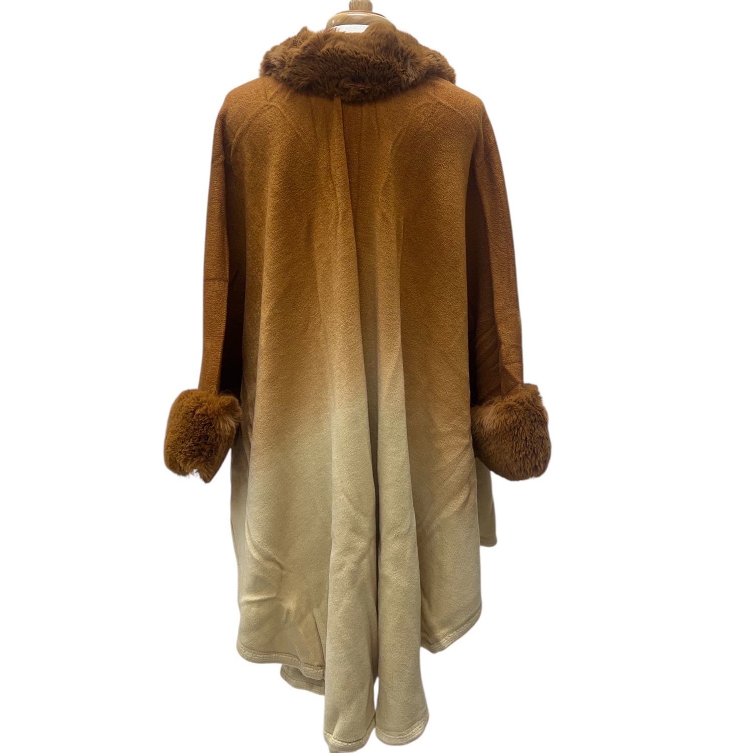 Gradation Faux Fur Poncho  Brown JB586