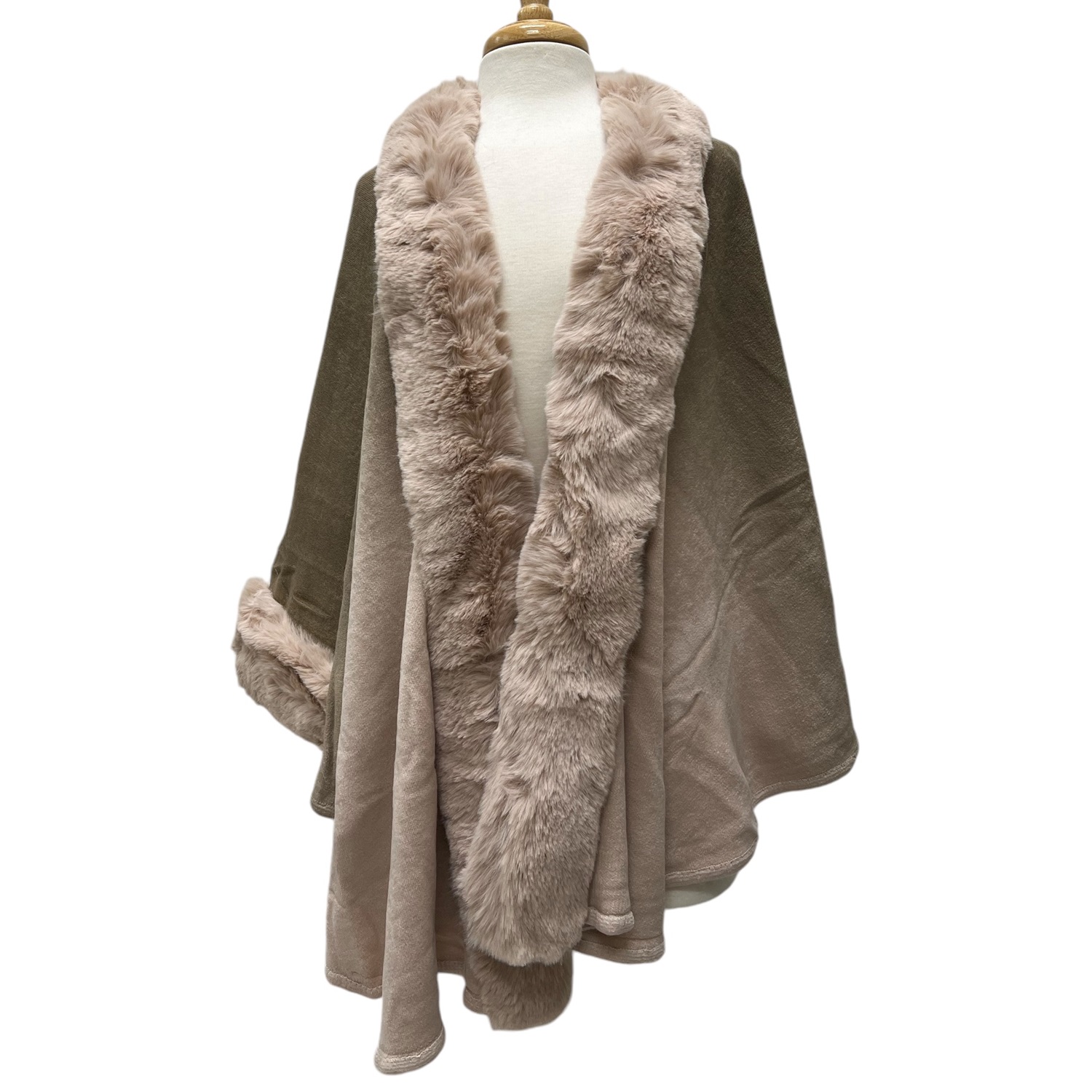 Gradation Faux Fur Poncho  Pink JB586